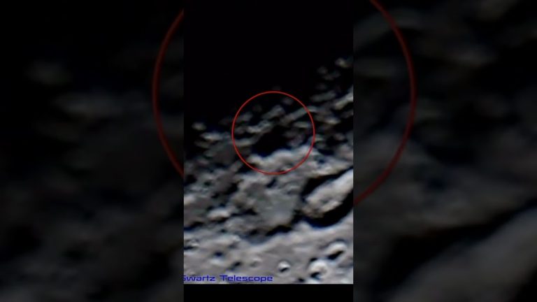 Large Pipe sticking out of the Moon & Water:/Ice All over the Surface & Near Clavius crater LIVE