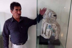 Experts in Mexico unearth Ancient Maya statue depicting an ‘Alien’ figure