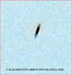 ANOTHER ALIEN CRAFT PHOTOGRAPHED BY JOHN MOONER UFOLOGIST