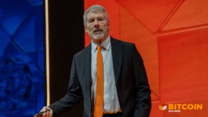 Strategy Buys 1,286 BTC, Increases USD Reserve To $2.25B