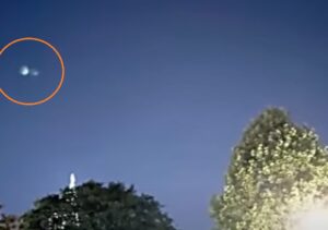 UFOs above U.S. Capitol for 45 minutes on September 8, 2025