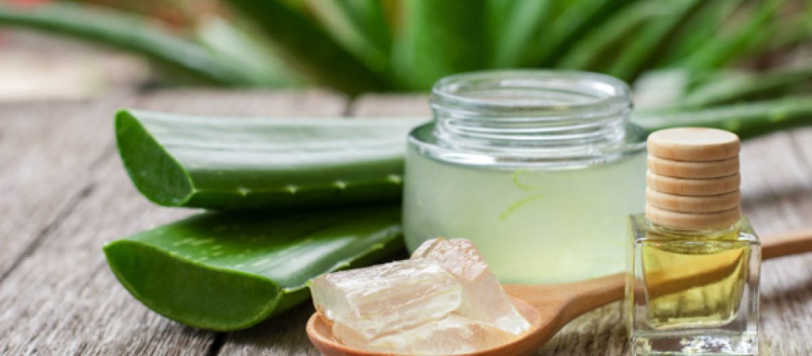 Aloe-vera-essential-oil-and-aloevera-gel-1.jpg
