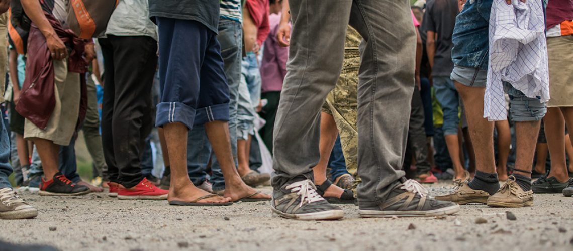 Border-Migrants-Illegals-Invasion-Group-Walking.jpg