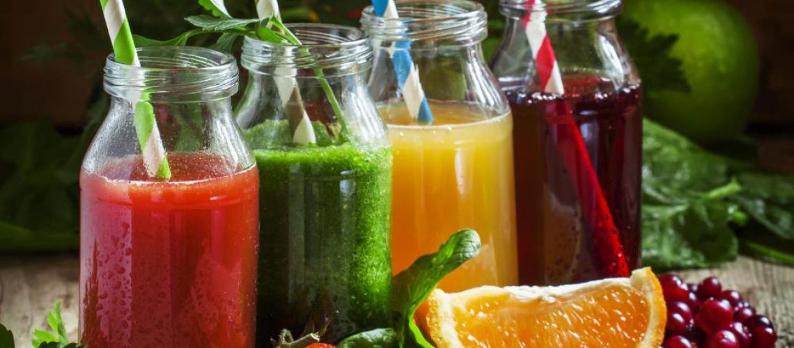 Detox-Fresh-Juice-Spring-Apple-Berries-Blend.jpg