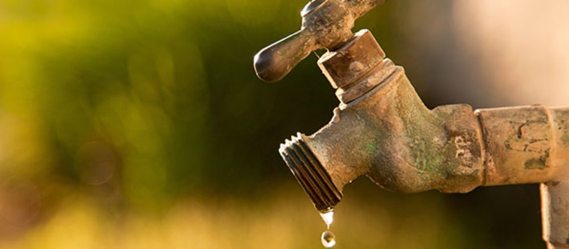 Exterior-dripping-water-faucet-1.jpeg