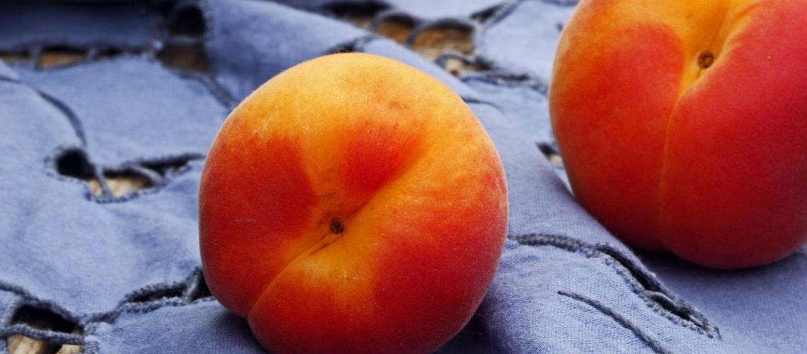 Peaches-Fresh-Fruit.jpg