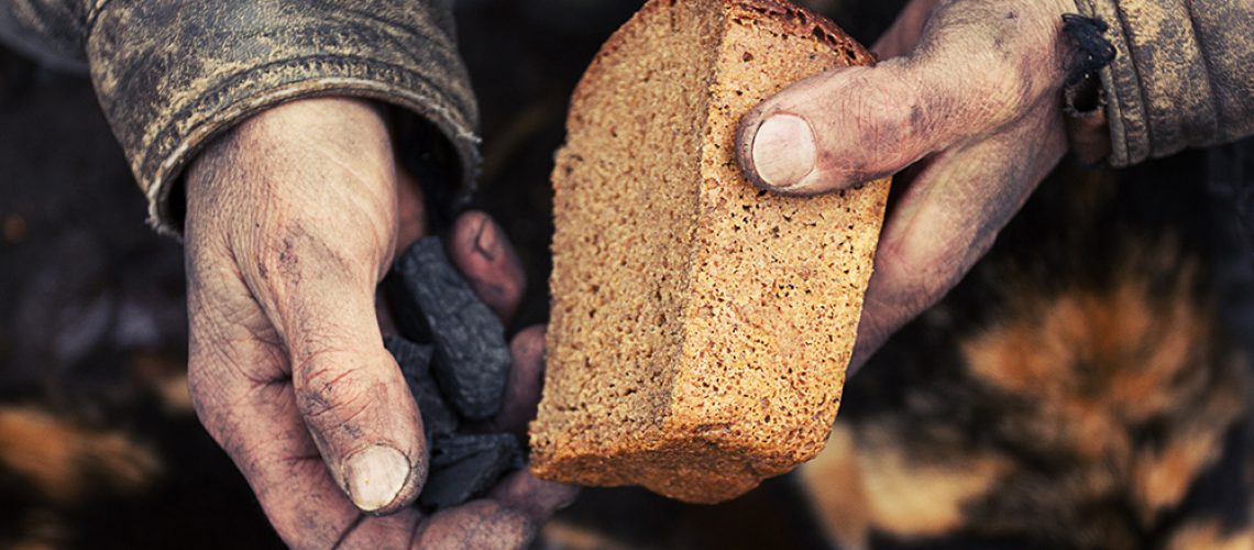 Starvation-Hunger-Famine-Bread.jpg