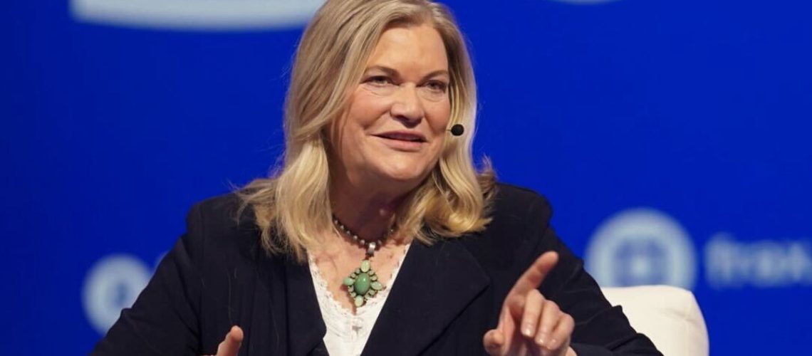 US-Senator-Cynthia-Lummis-Discusses-Bitcoin-Reserve-Stablecoin-Legislation-and-Market-Structure-Bill.jpeg