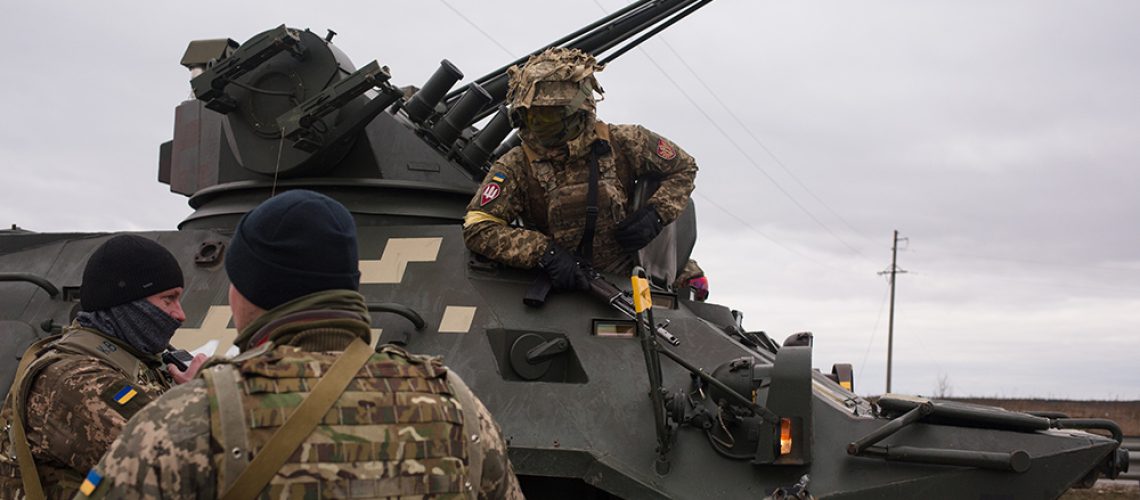 Ukraine-Russia-Tank-Soldiers.jpg