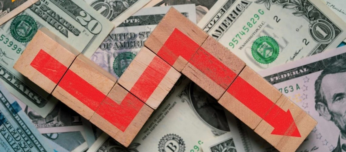 bitcoin-and-ether-etfs-back-in-red-after-brief-rebound.jpg bitcoin-and-ether-etfs-back-in-red-after-brief-rebound.jpg