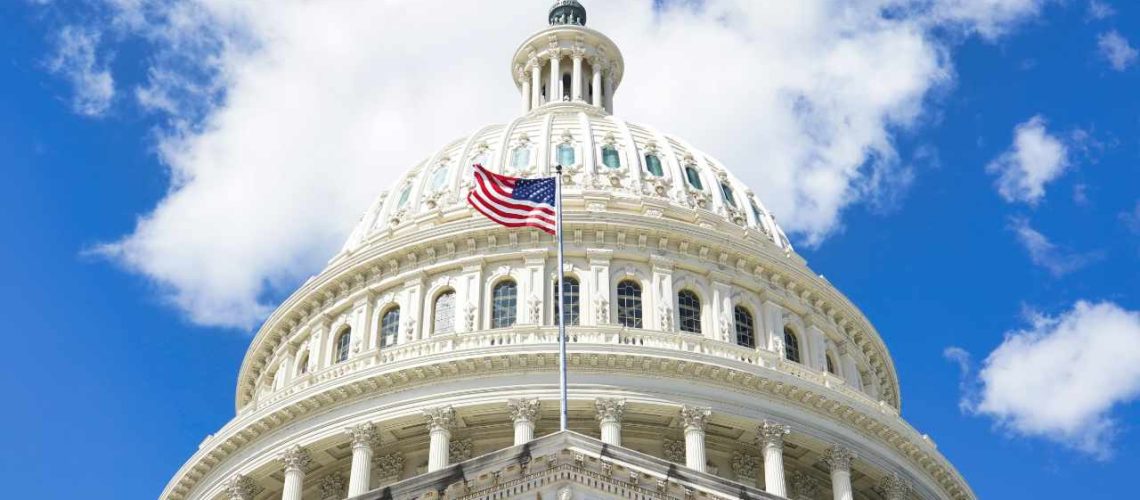 congress-probes-banks-dropping-crypto-clients.jpg