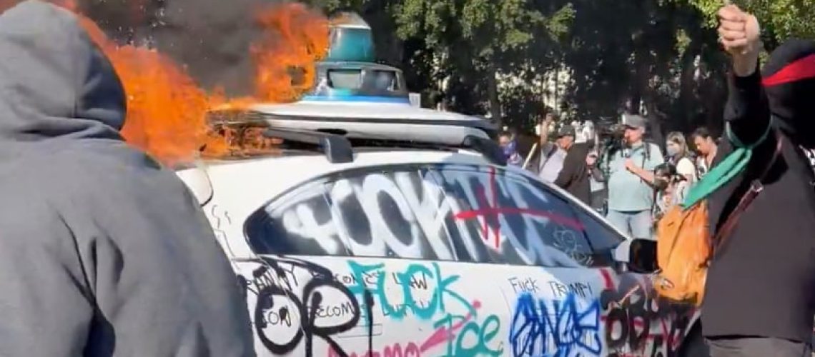 la-riots.jpg