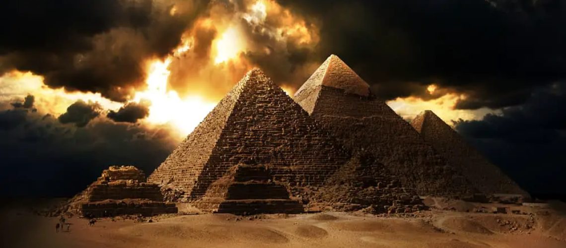 pyramids_by_ramyhits-1.jpg