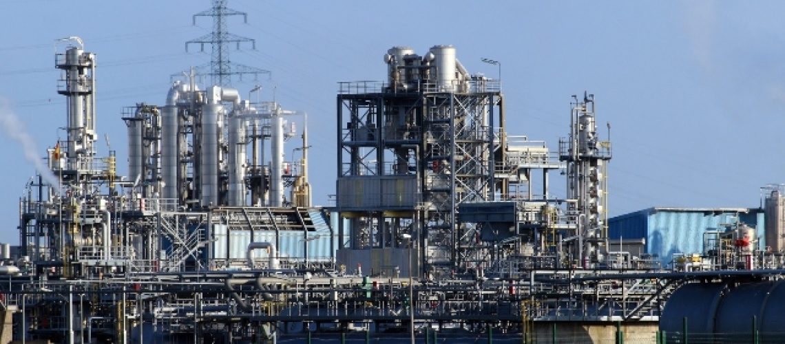 refinery.jpg
